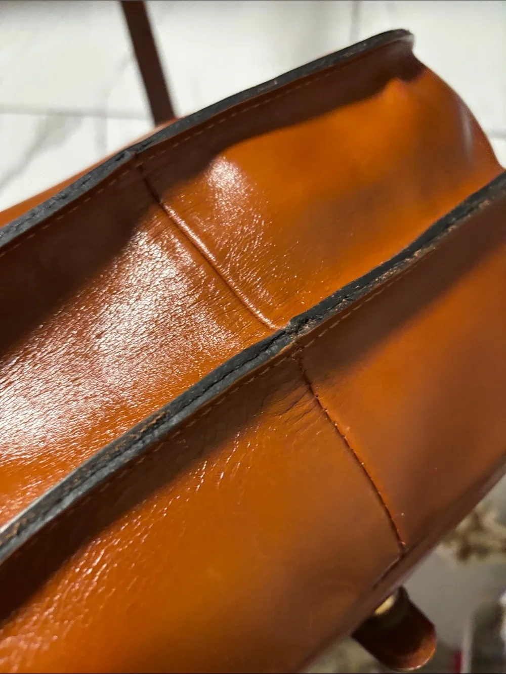 Patricia Nash Cog Brown Leather shoulder /crossbody Suede Interior bag- unisex